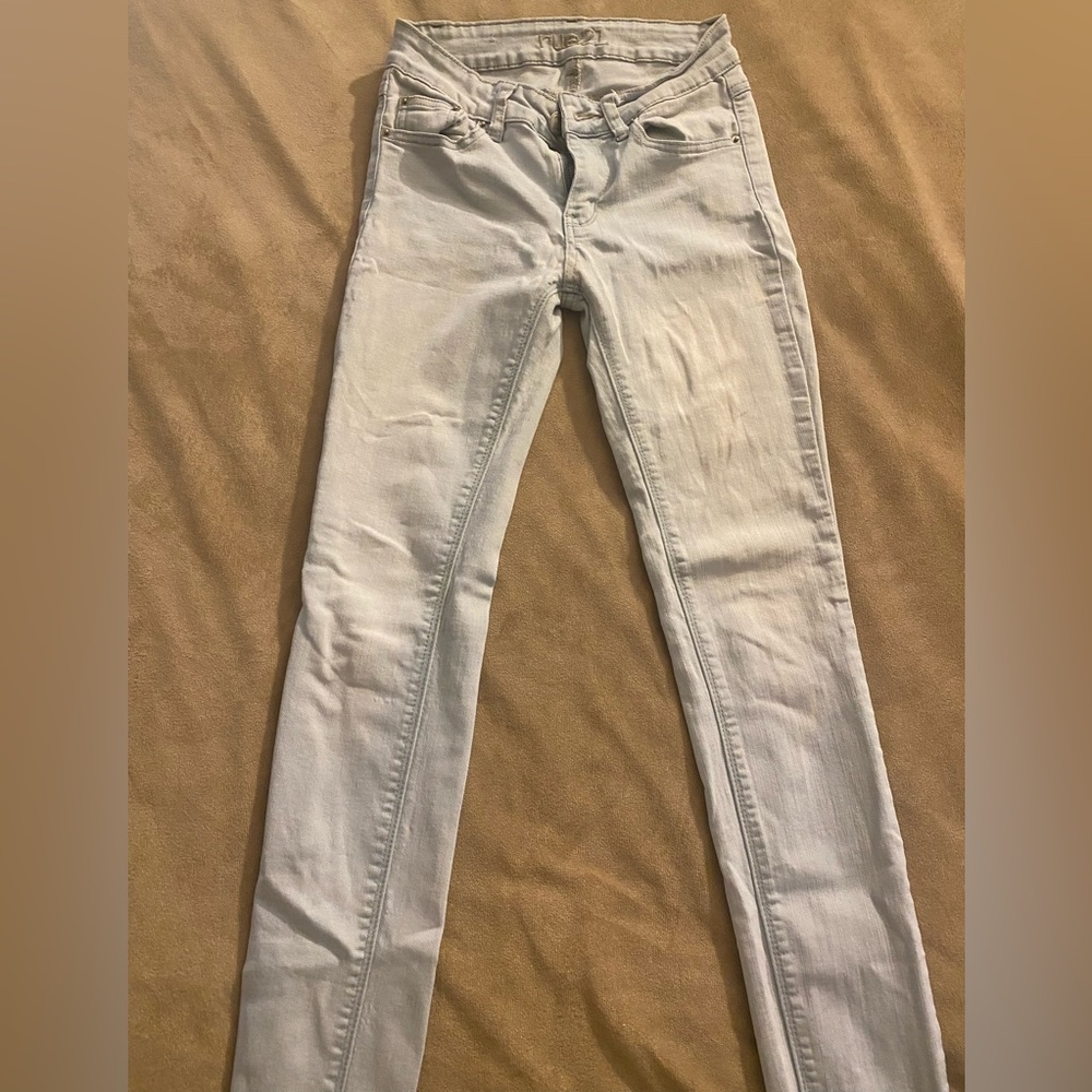 Rue21 Women's Light Gray Skinny Jeans